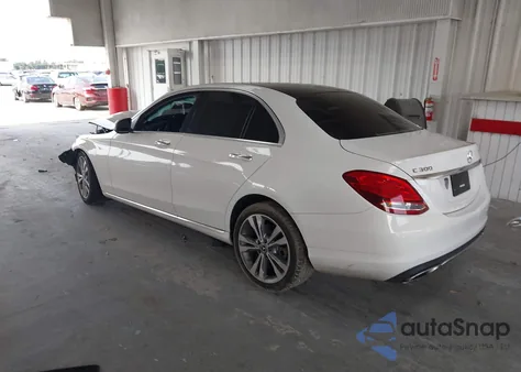 2018 Mercedes-Benz C 300 from USA, damaged, VIN WDDWF4JBXJR407116